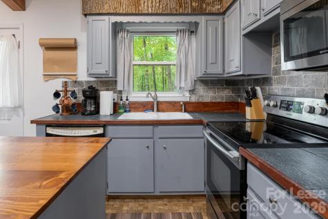 260 Allison Hill Road Brevard NC 28712