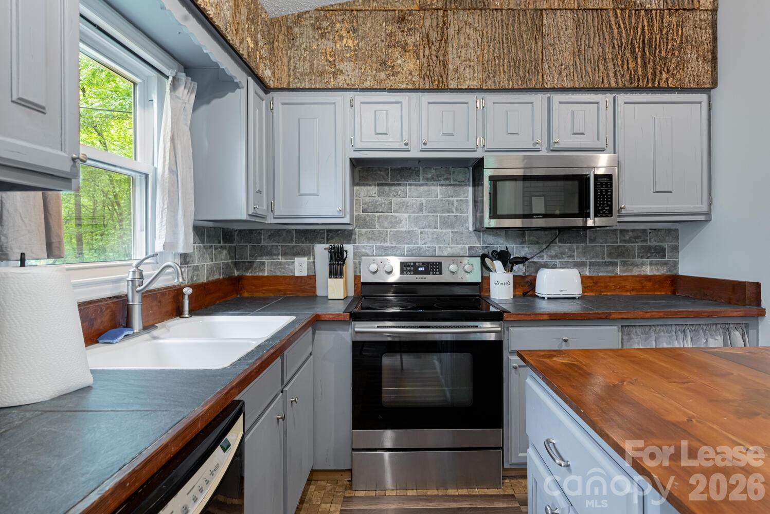 260 Allison Hill Road Brevard NC 28712