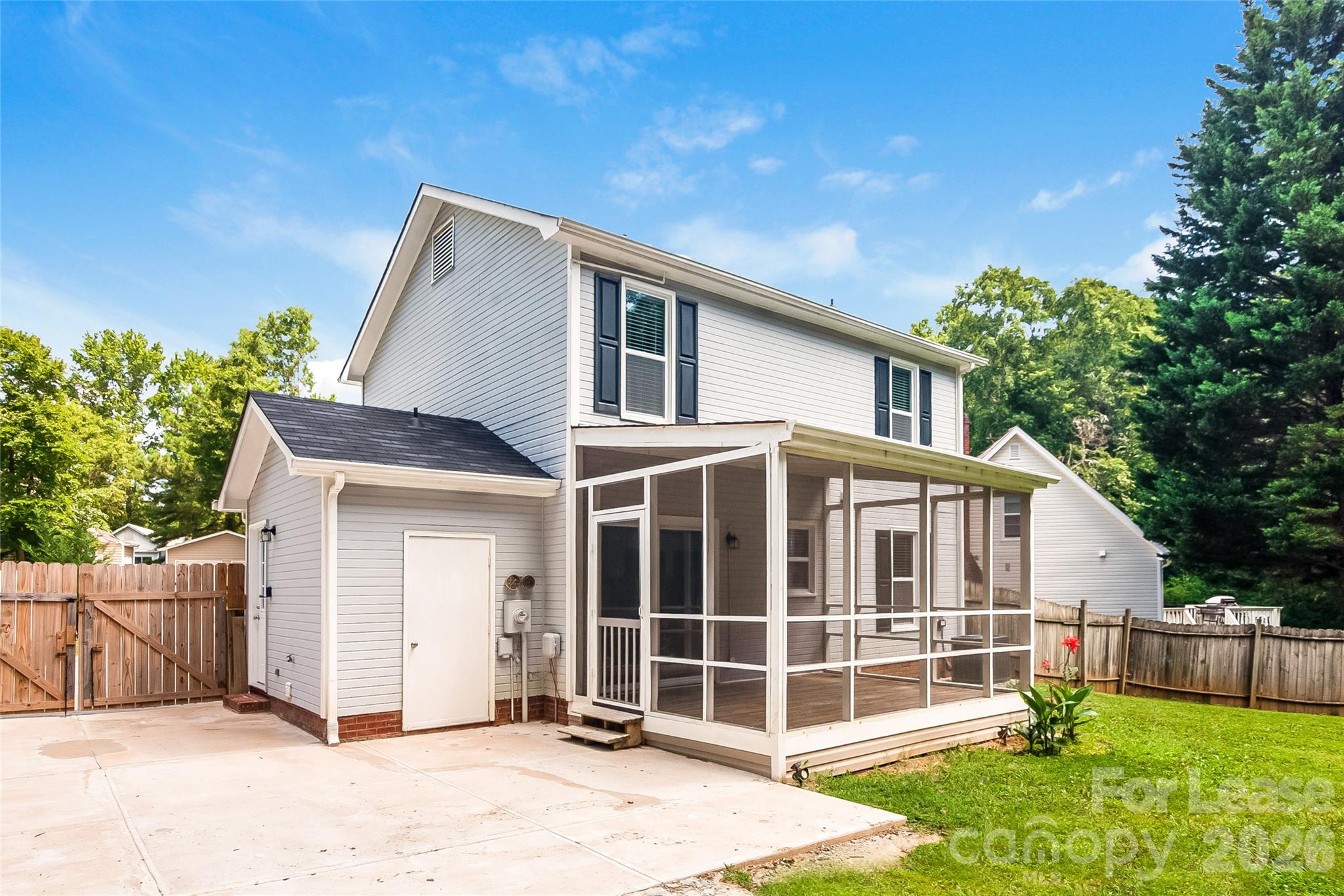 6305 Montezuma Trail Charlotte NC 28227