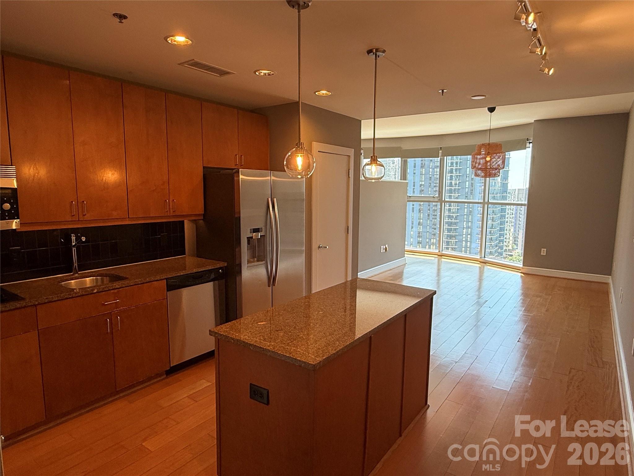 333 W Trade Street Charlotte NC 28202