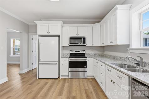 546 Baltimore Drive Cramerton NC 28032