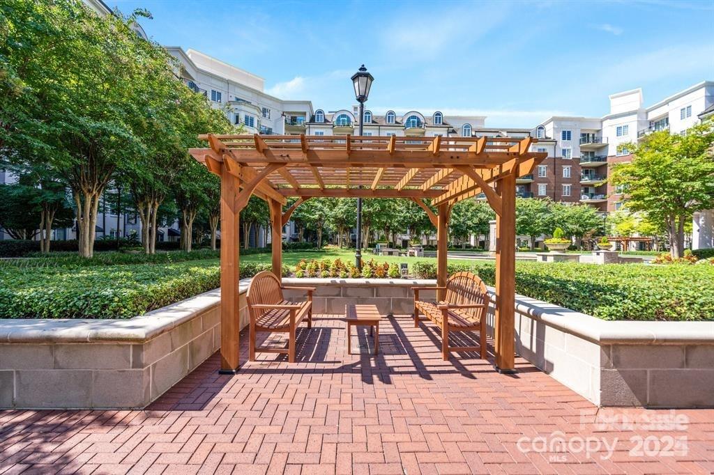 300 W 5th Street Charlotte NC 28202