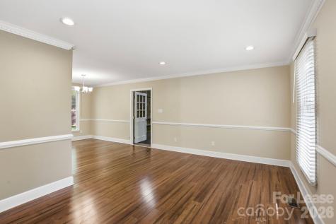 301 Sardis Road N Charlotte NC 28270