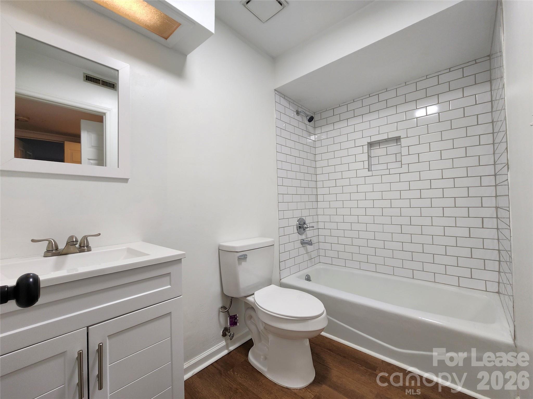 5721 Dockside Drive Charlotte NC 28227