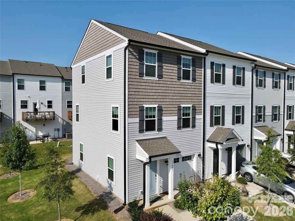 11005 Woodland Creek Way Charlotte NC 28262