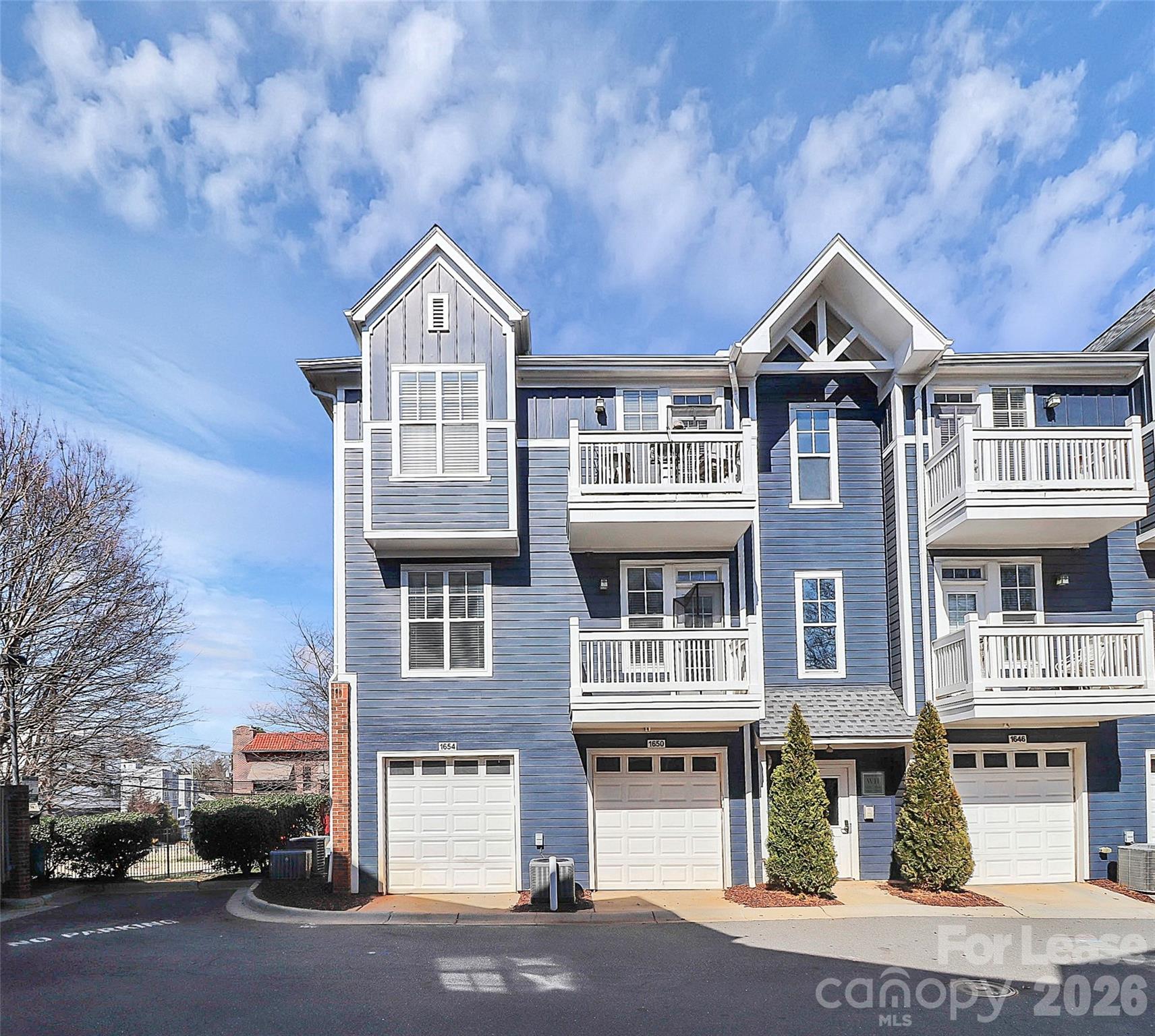 1654 Walnut View Drive Charlotte NC 28208