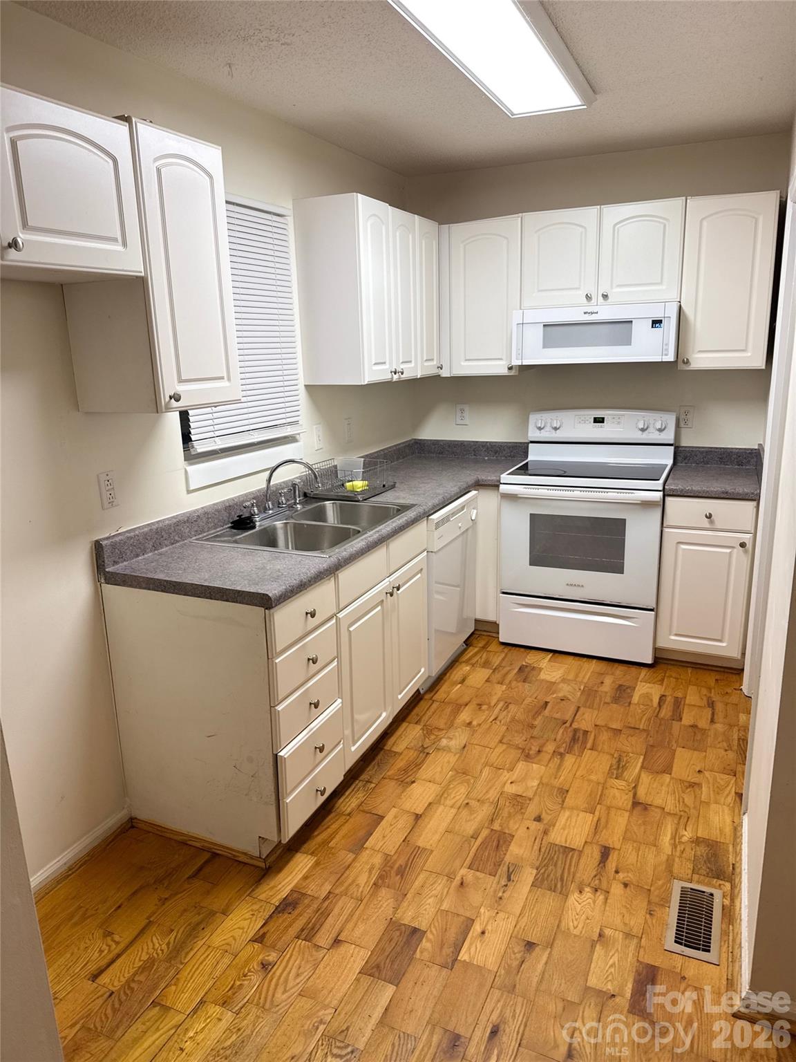 7469 Katherine Drive Denver NC 28037