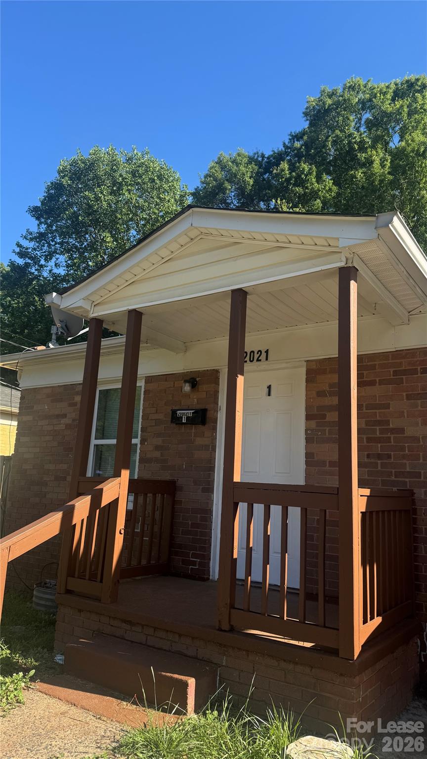 2021 Lasalle Street Charlotte NC 28216