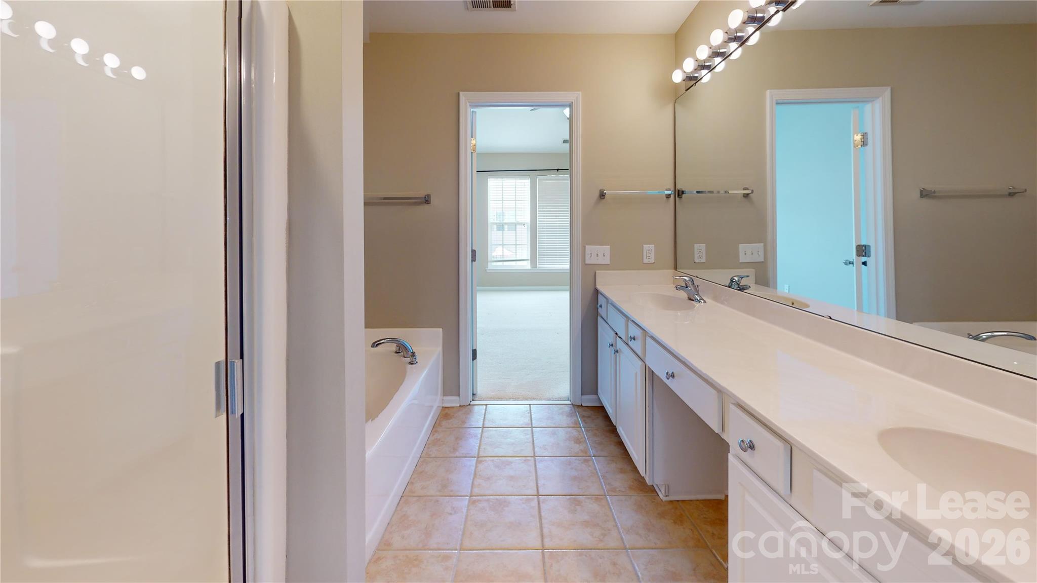 9007 Bishop Crest Lane Charlotte NC 28277