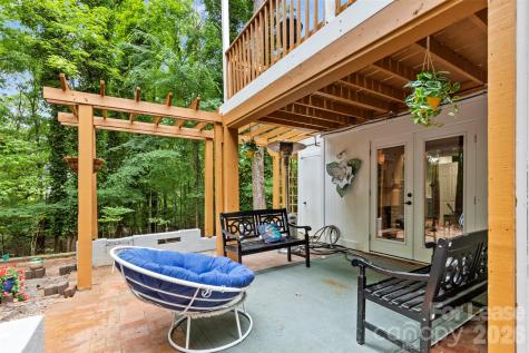 25033 Molokai Drive Tega Cay SC 29708