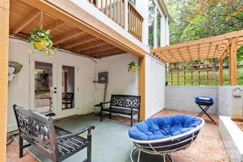 25033 Molokai Drive Tega Cay SC 29708