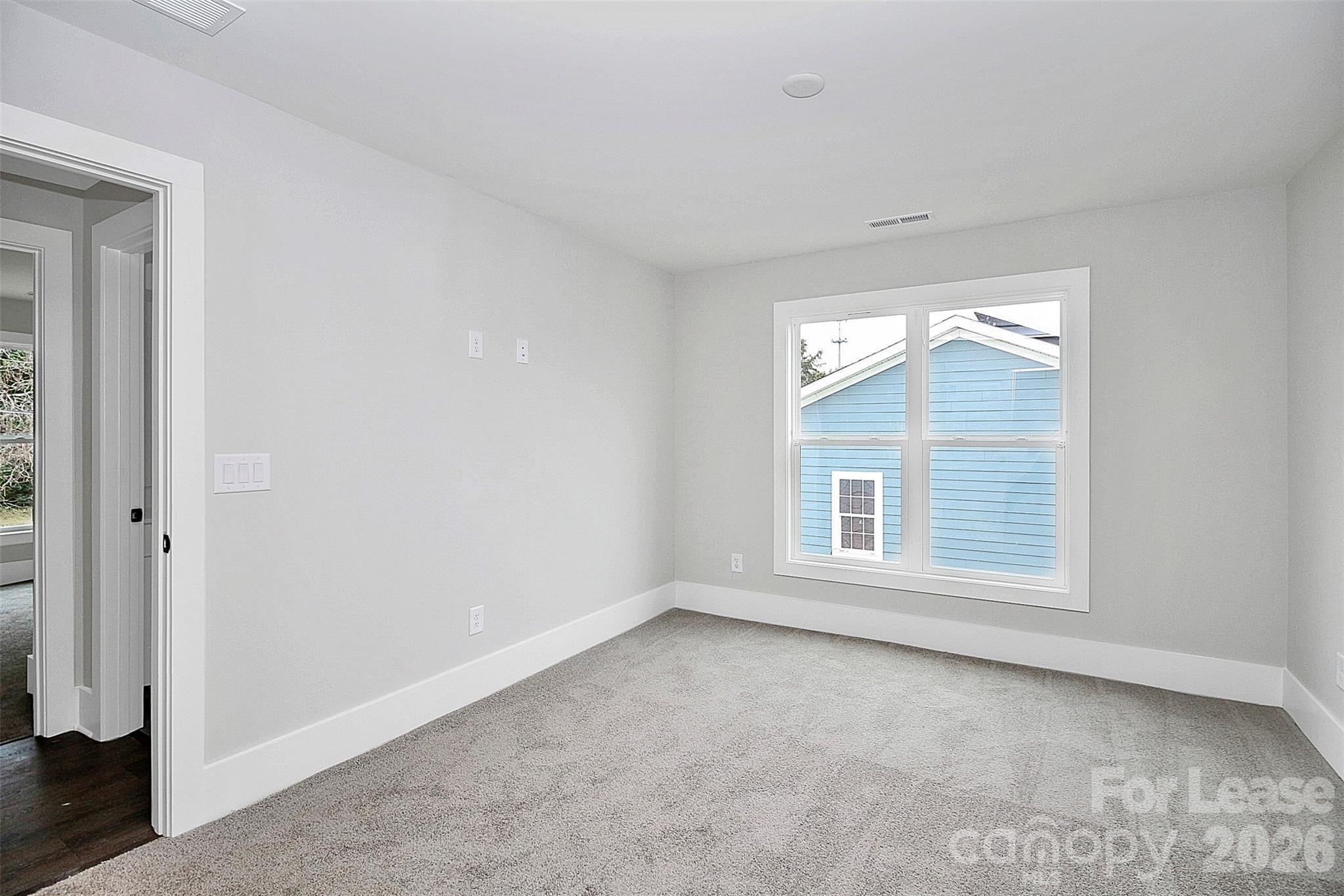 2957 Ross Avenue Charlotte NC 28208