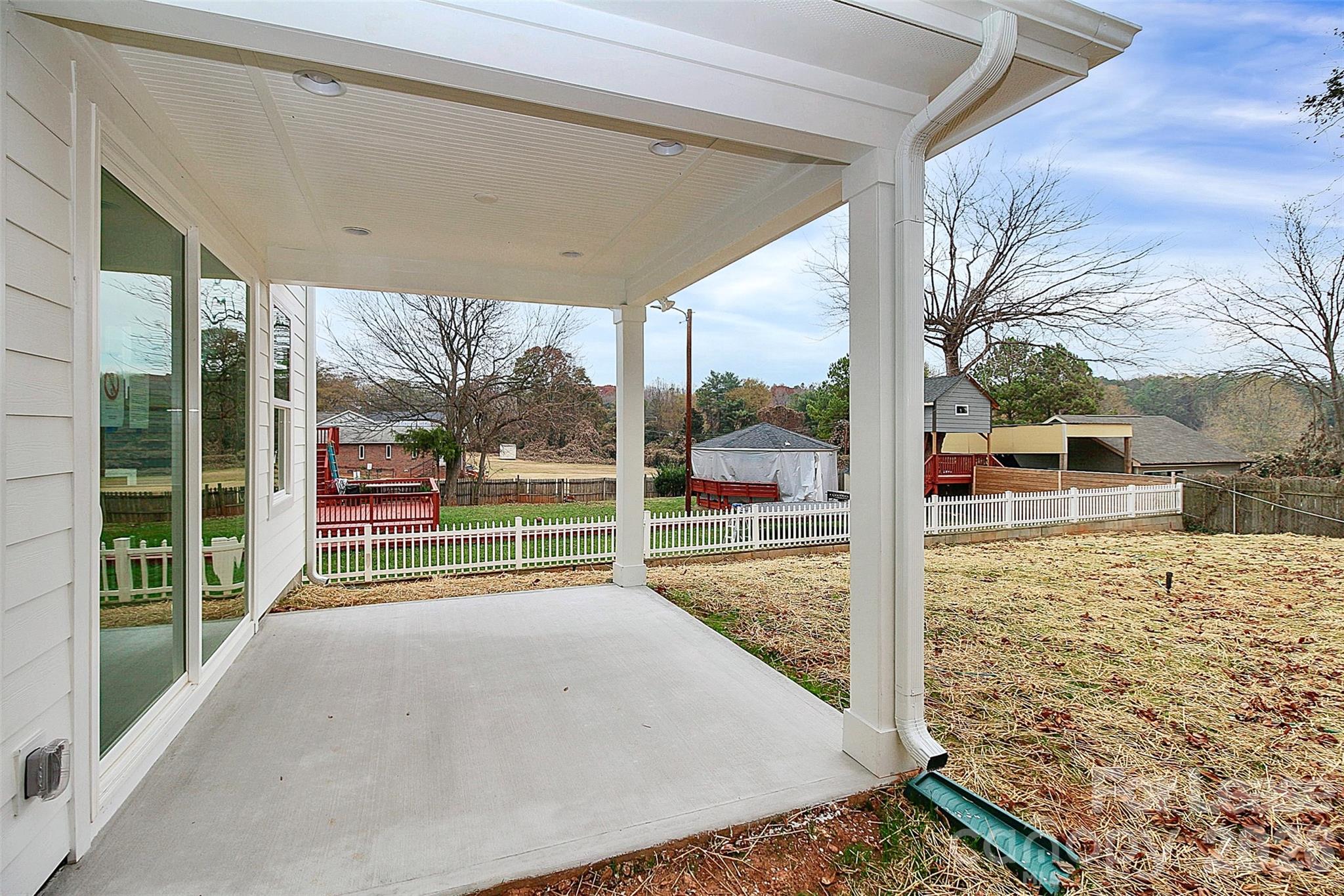 2957 Ross Avenue Charlotte NC 28208