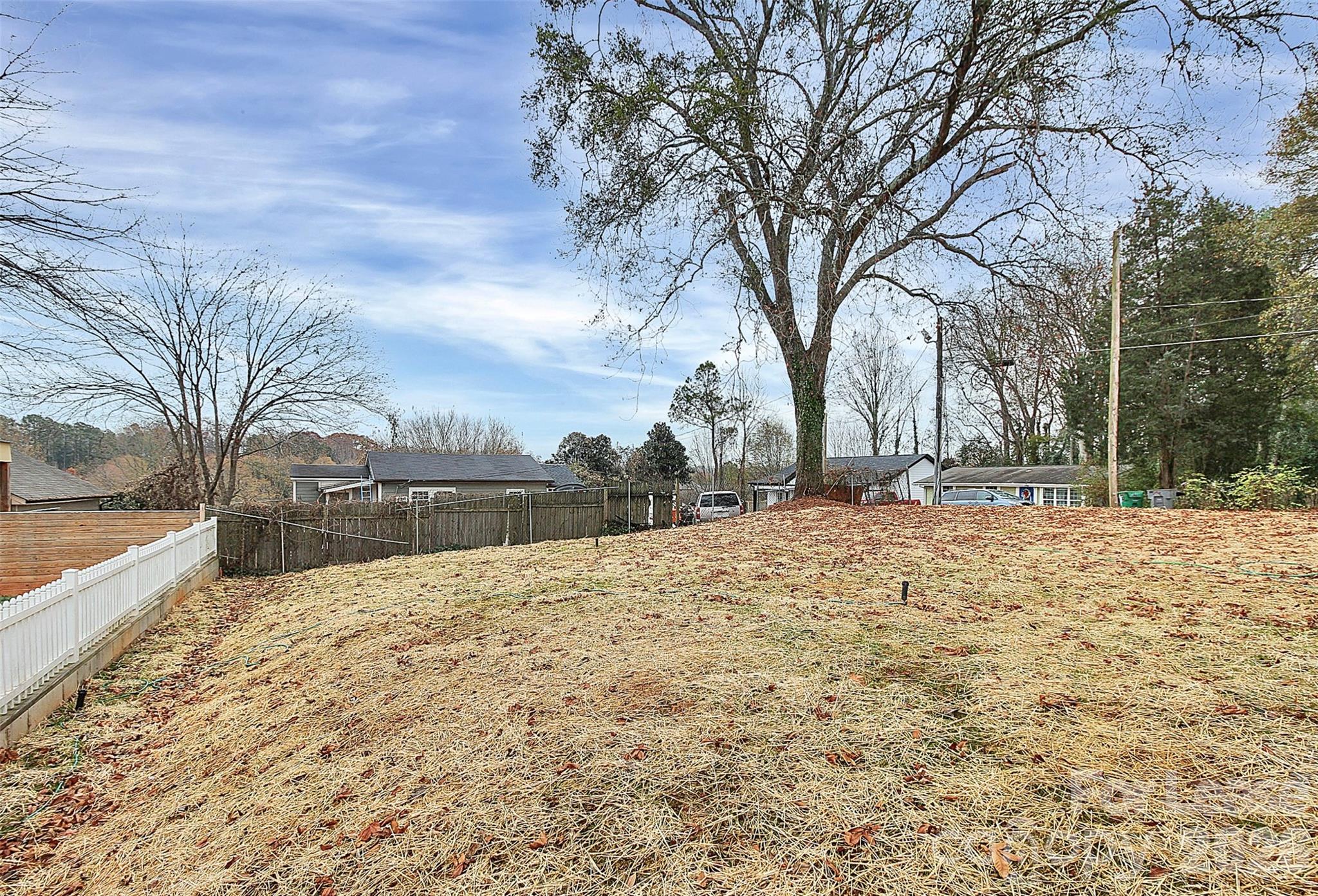 2957 Ross Avenue Charlotte NC 28208
