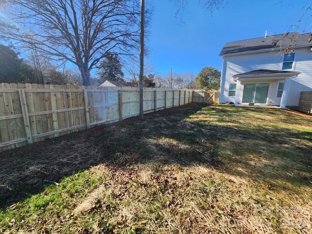2957 Ross Avenue Charlotte NC 28208