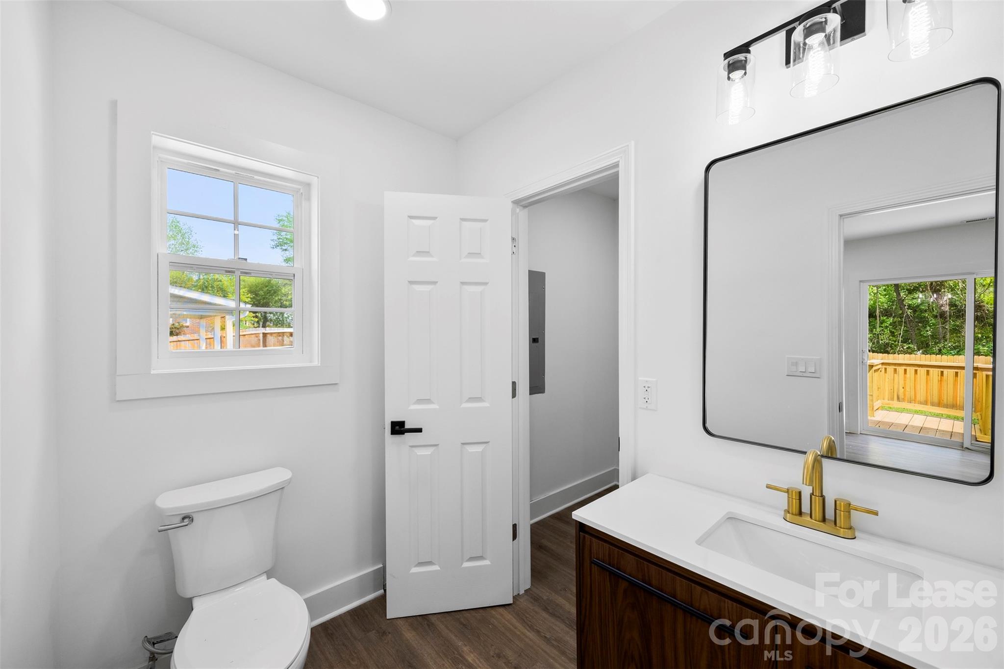 2942 Reid Avenue Charlotte NC 28208