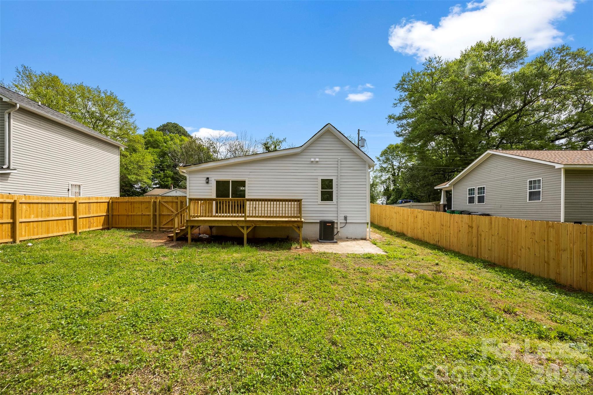 2942 Reid Avenue Charlotte NC 28208