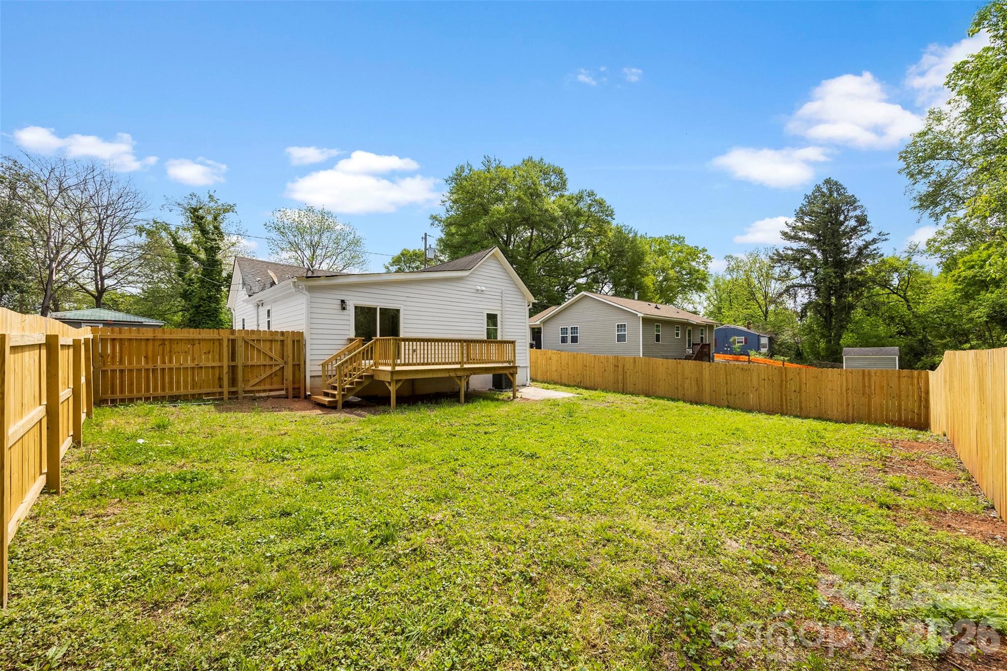 2942 Reid Avenue Charlotte NC 28208