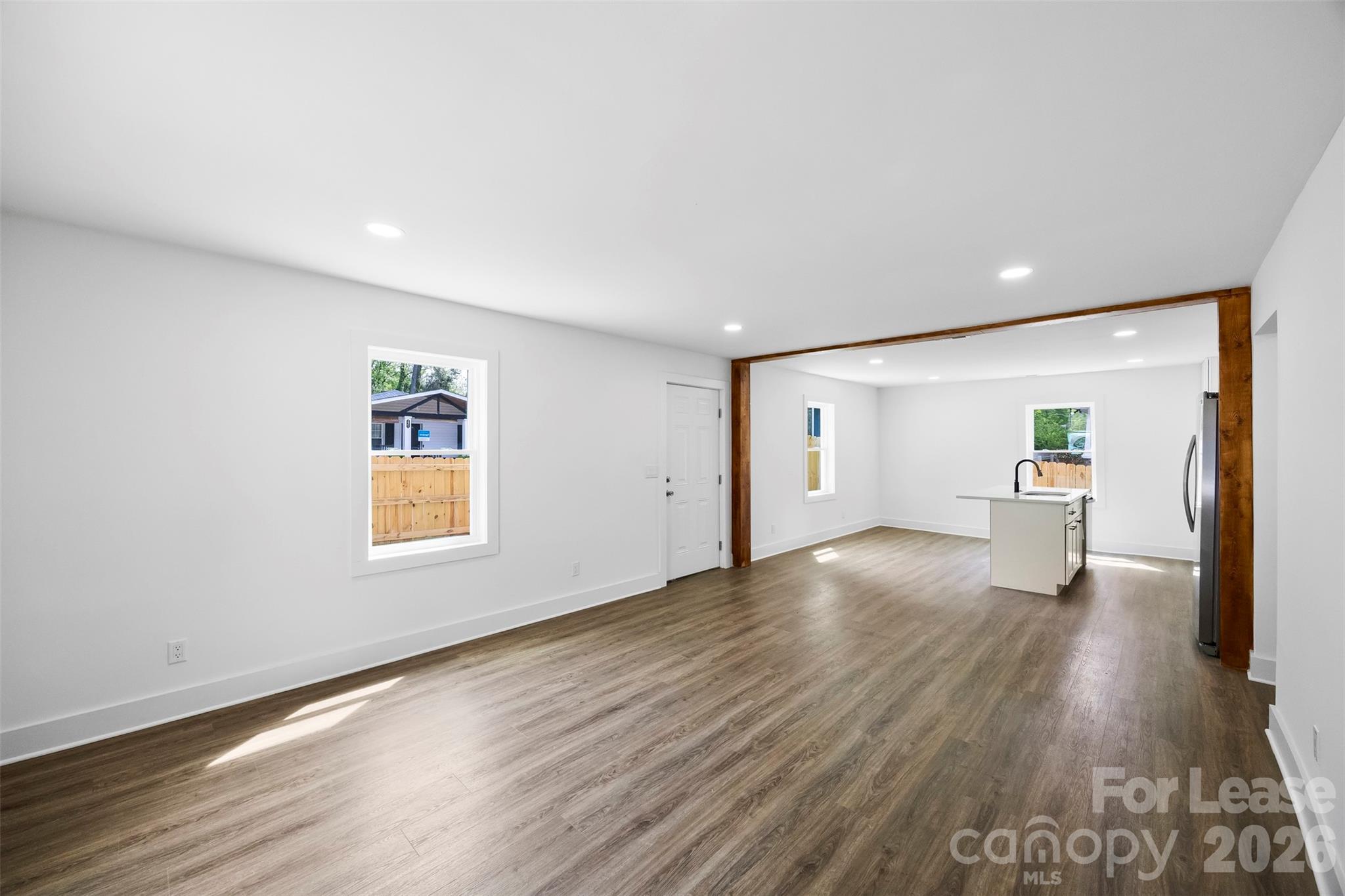2942 Reid Avenue Charlotte NC 28208
