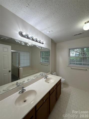 13500 Stephendale Drive Charlotte NC 28273