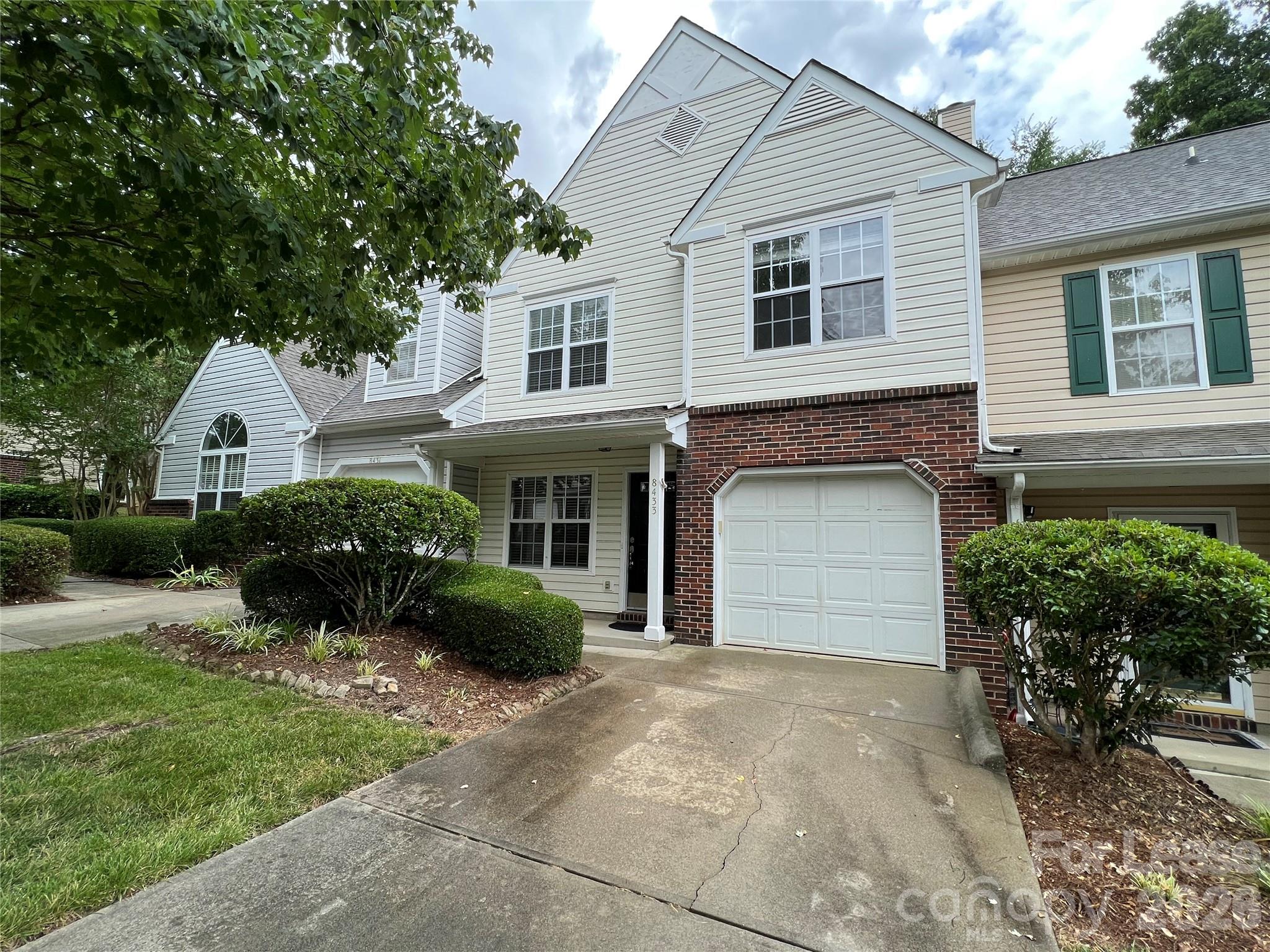 8433 Southgate Commons Drive Charlotte NC 28277