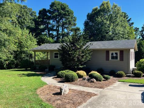 119 Klutz Road Mooresville NC 28115