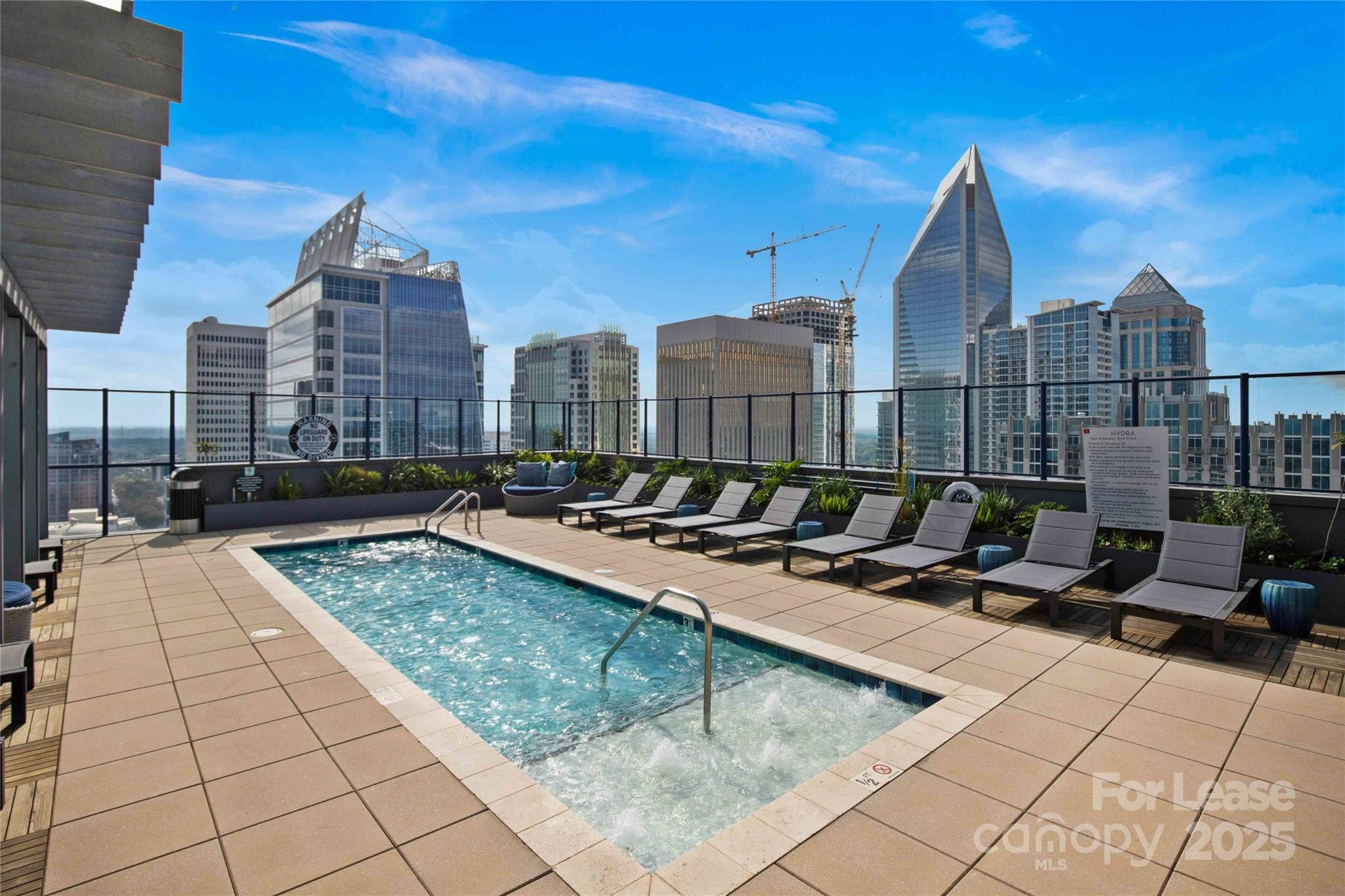 225 S Poplar Street Charlotte NC 28202