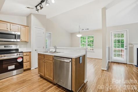 2830 Black Walnut Lane Charlotte NC 28262