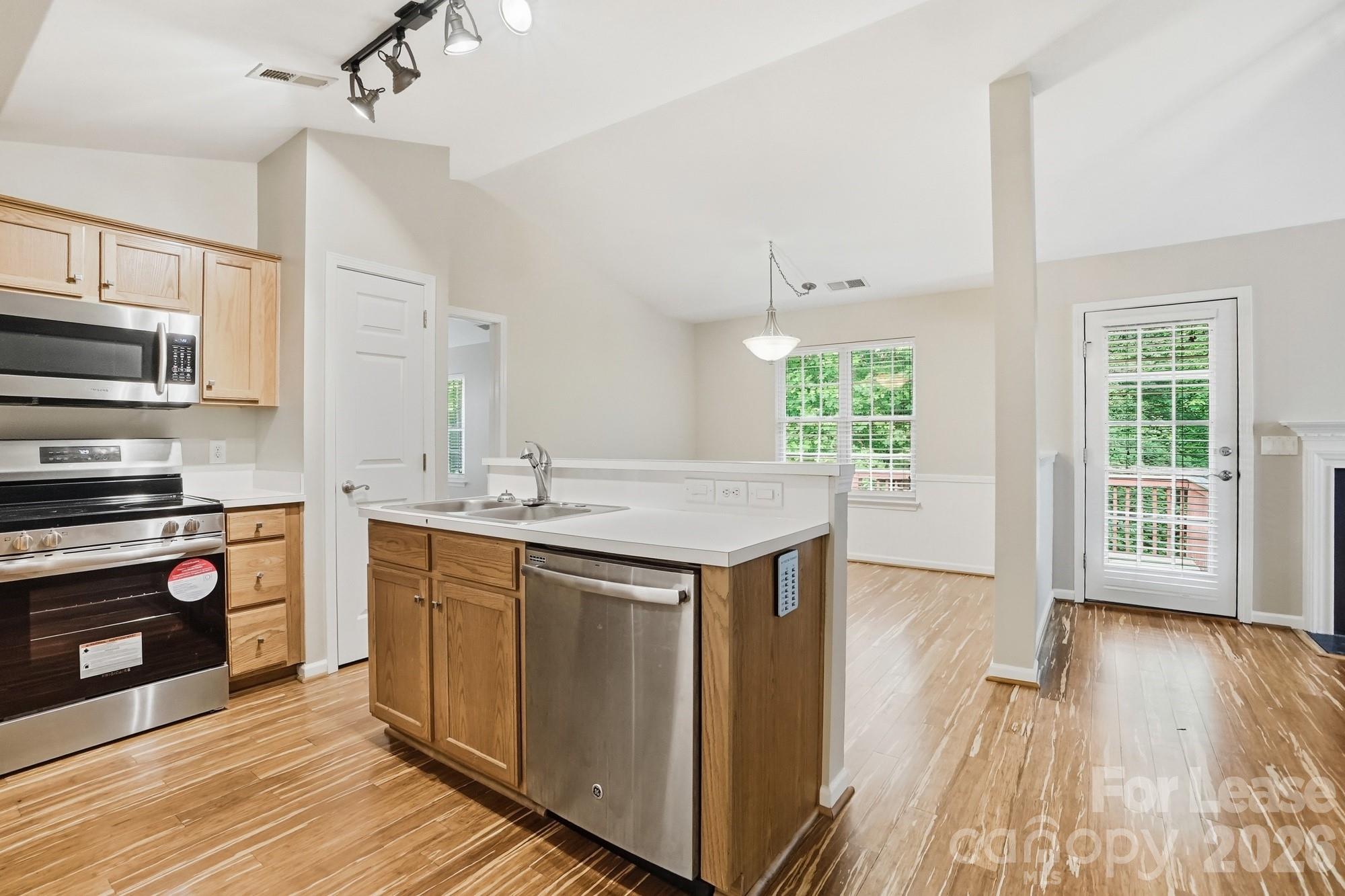 2830 Black Walnut Lane Charlotte NC 28262