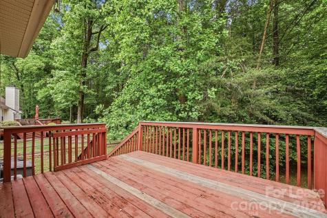 2830 Black Walnut Lane Charlotte NC 28262