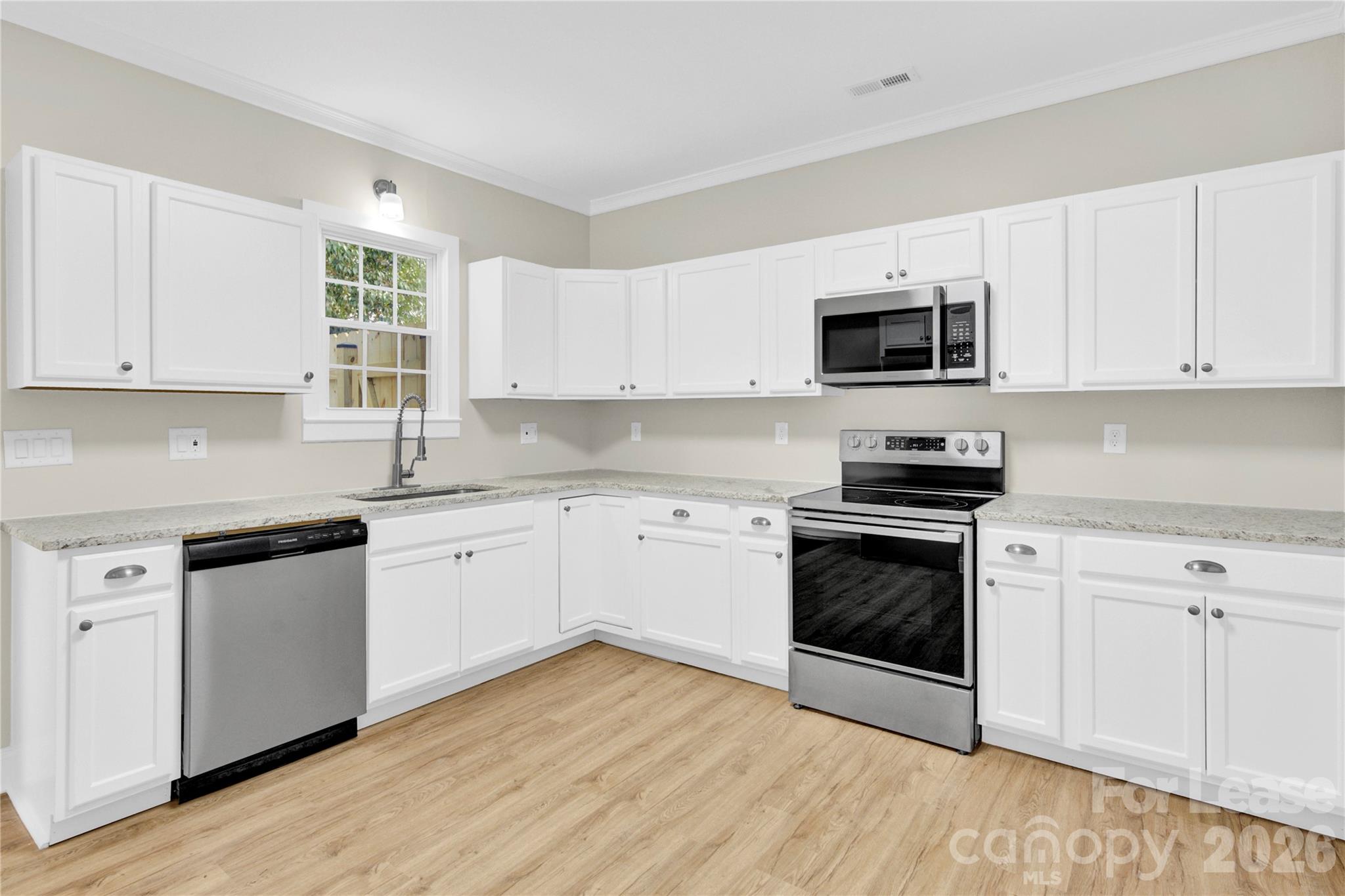 112 Dean Street Gastonia NC 28052