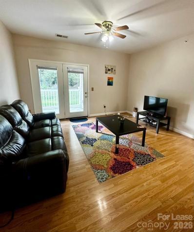 9811 Hyde Glen Court Charlotte NC 28262