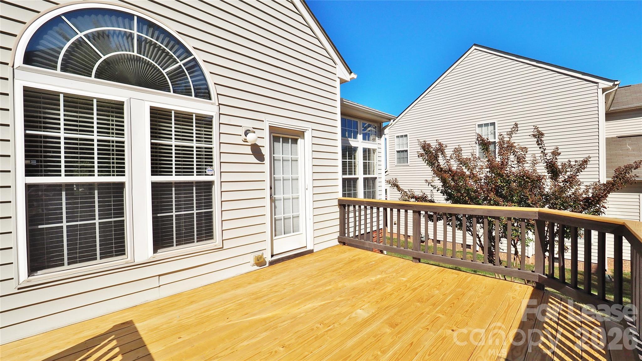 6860 Lakecrest Court Denver NC 28037