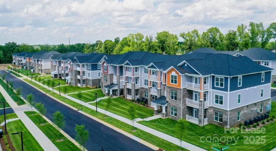 12509 Crown Park Court Charlotte NC 28273
