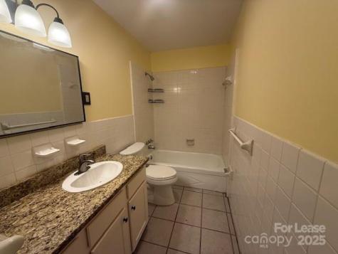 627 Cherry Street Statesville NC 28677