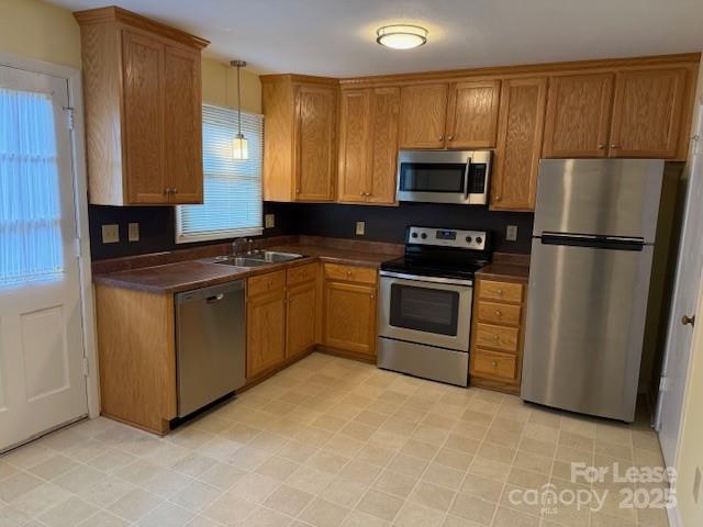 627 Cherry Street Statesville NC 28677