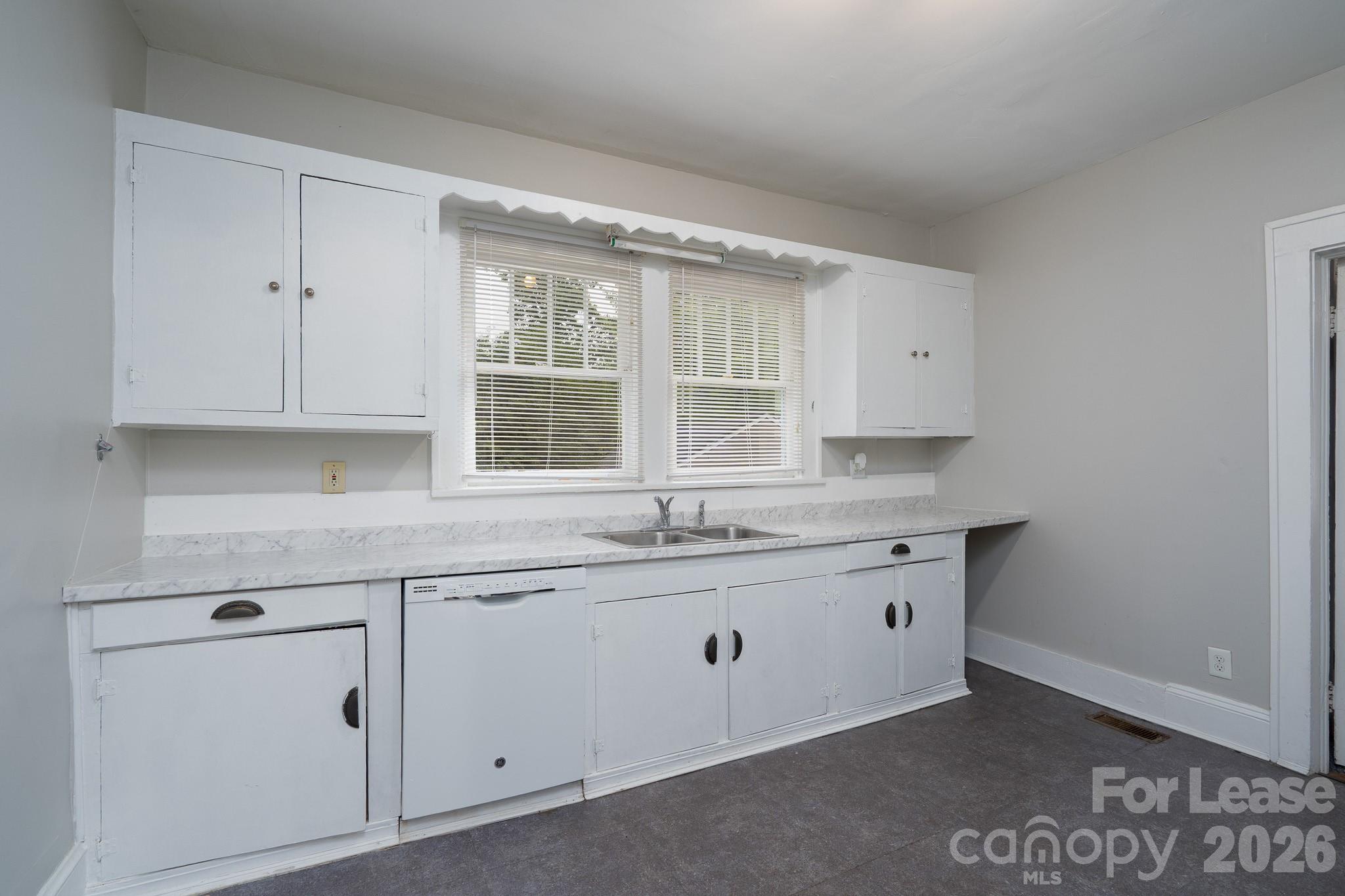 1710 S Tryon Street Charlotte NC 28203