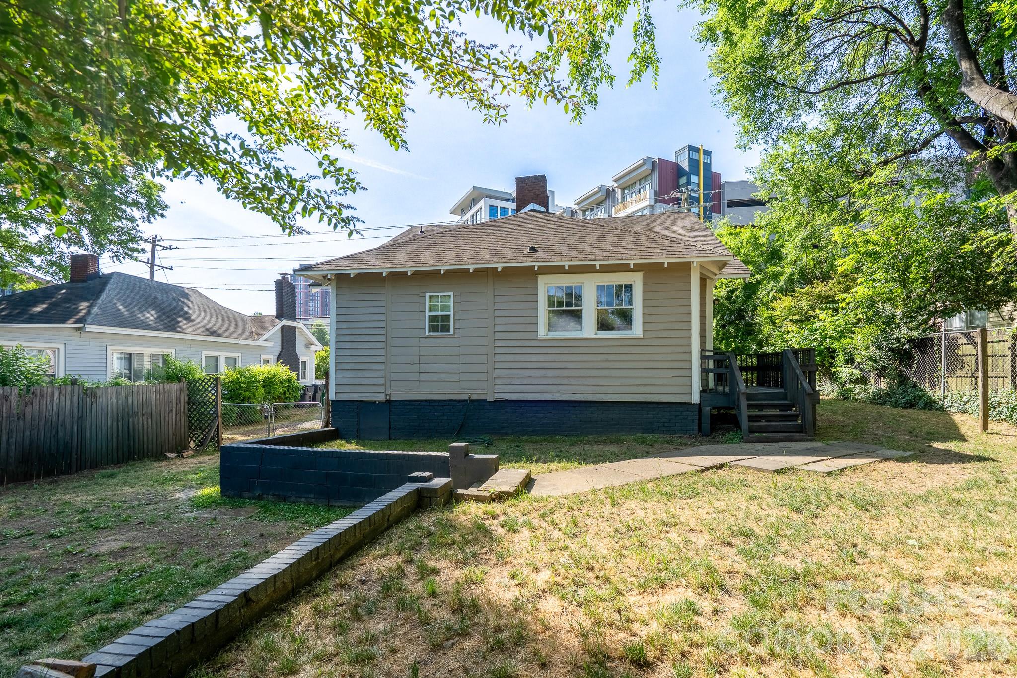 1710 S Tryon Street Charlotte NC 28203