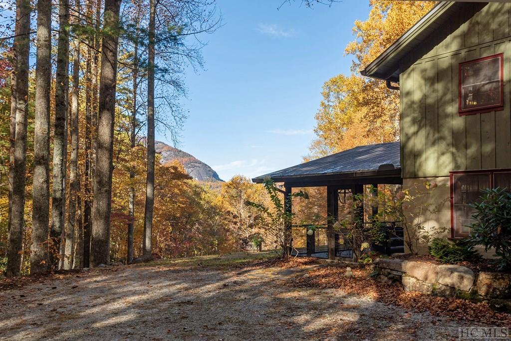 6047 Whiteside Cove Road, Highlands NC Real Estate Listing MLS 103252