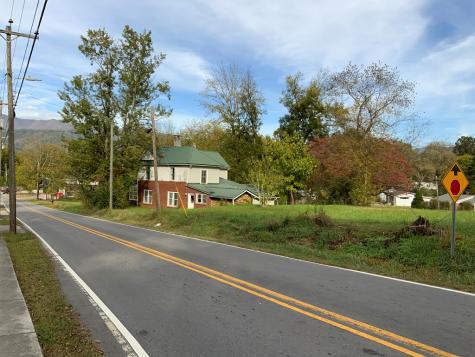 61 Fairview Road Andrews NC 28901