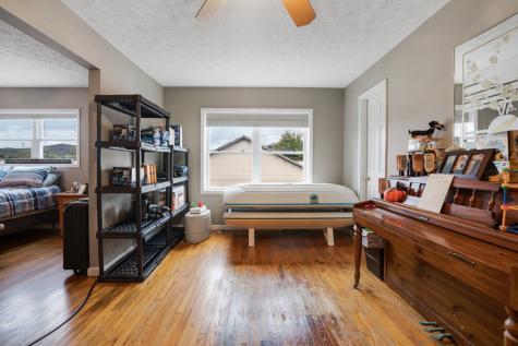 6 Sanderson Street Hayesville NC 28904