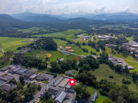 6 Sanderson Street Hayesville NC 28904