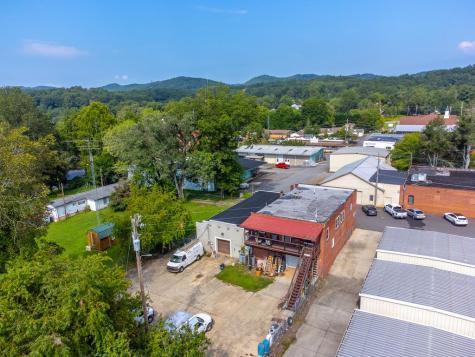 6 Sanderson Street Hayesville NC 28904