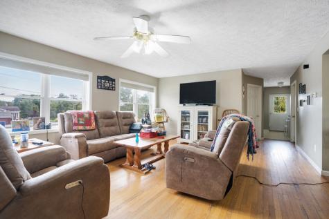 6 Sanderson Street Hayesville NC 28904