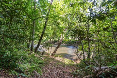 3674 Us 19 Marble NC 28905