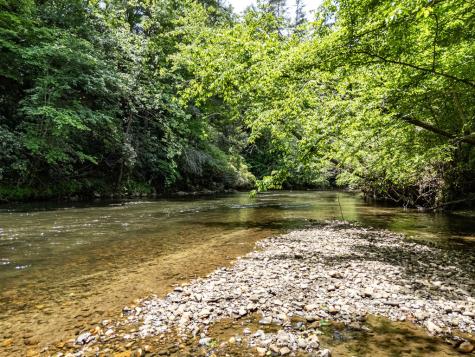 3674 Us 19 Marble NC 28905