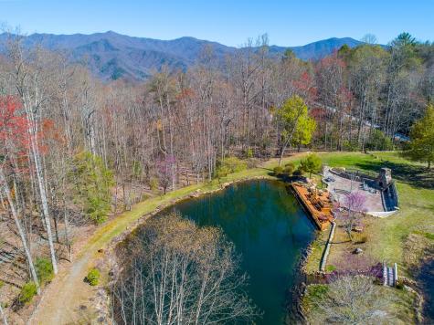 24 Cahill Drive Andrews NC 28901