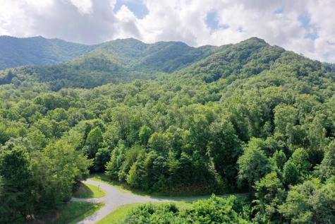 24 Cahill Drive Andrews NC 28901