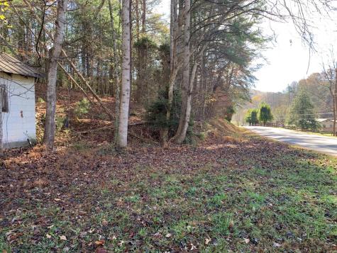 1933B Ford Road Warne NC 28909