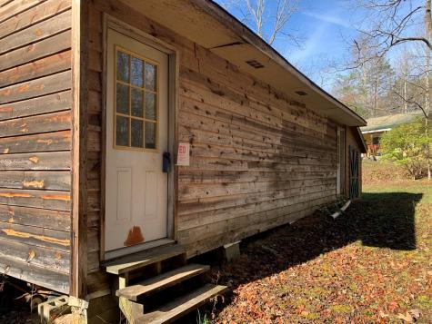 1933B Ford Road Warne NC 28909